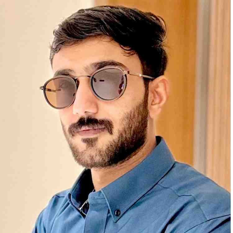 Mohammad Shehzad is a sales and leasing agent at MBZ Vision Properties. He deals in buying, selling and renting properties in Dubai